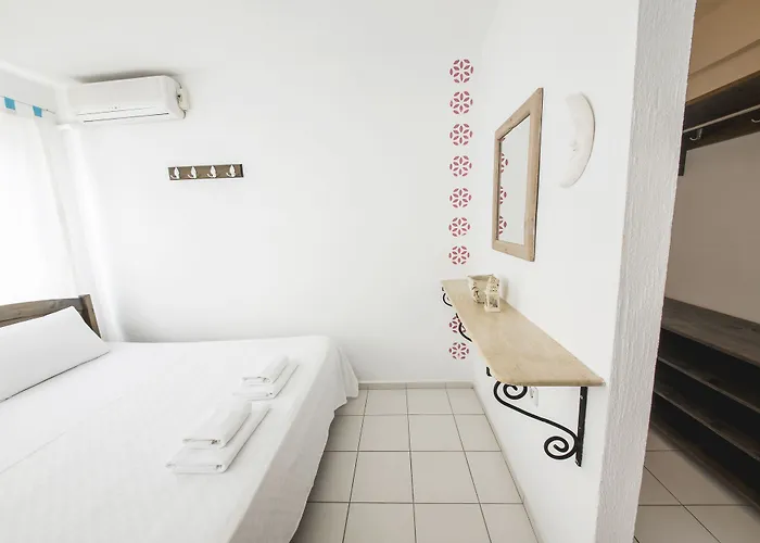 Selim - Adult Only + 16